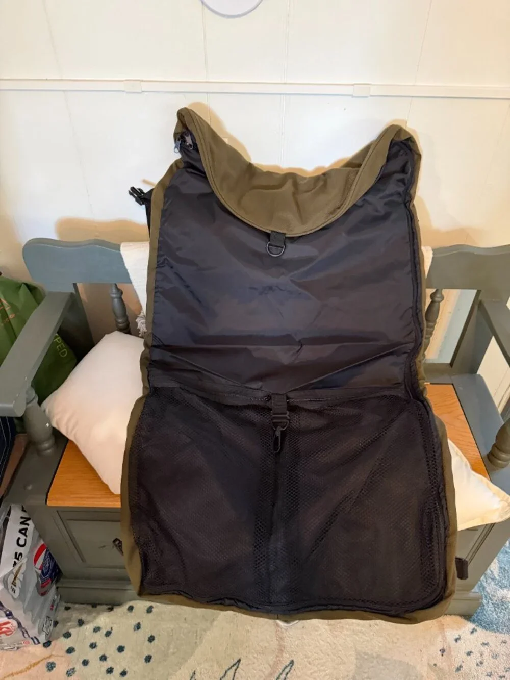 Vintage Kelty Pangaea Convertible Garment Travel Bag – Olive Green